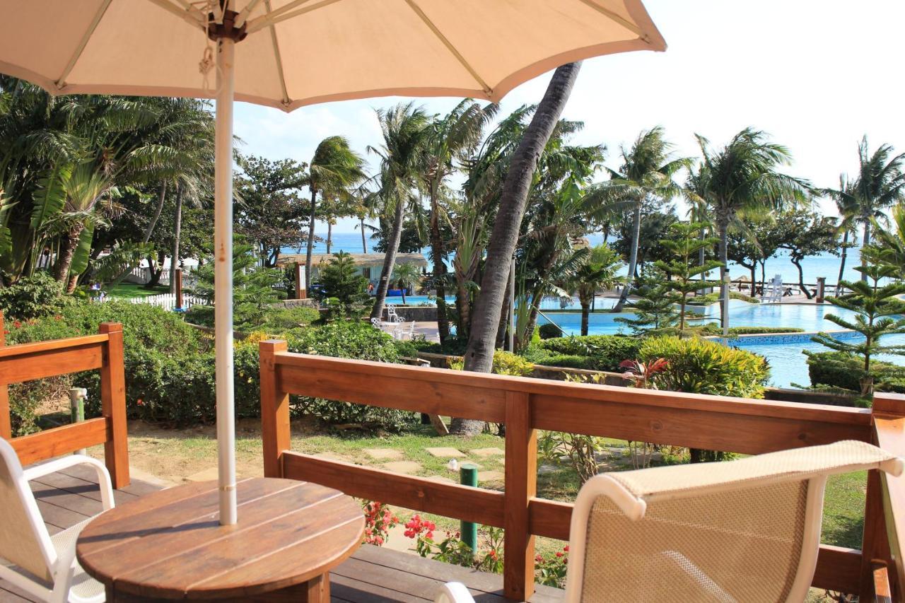 Chateau Beach Resort Kenting Camera foto View from a room at the resort